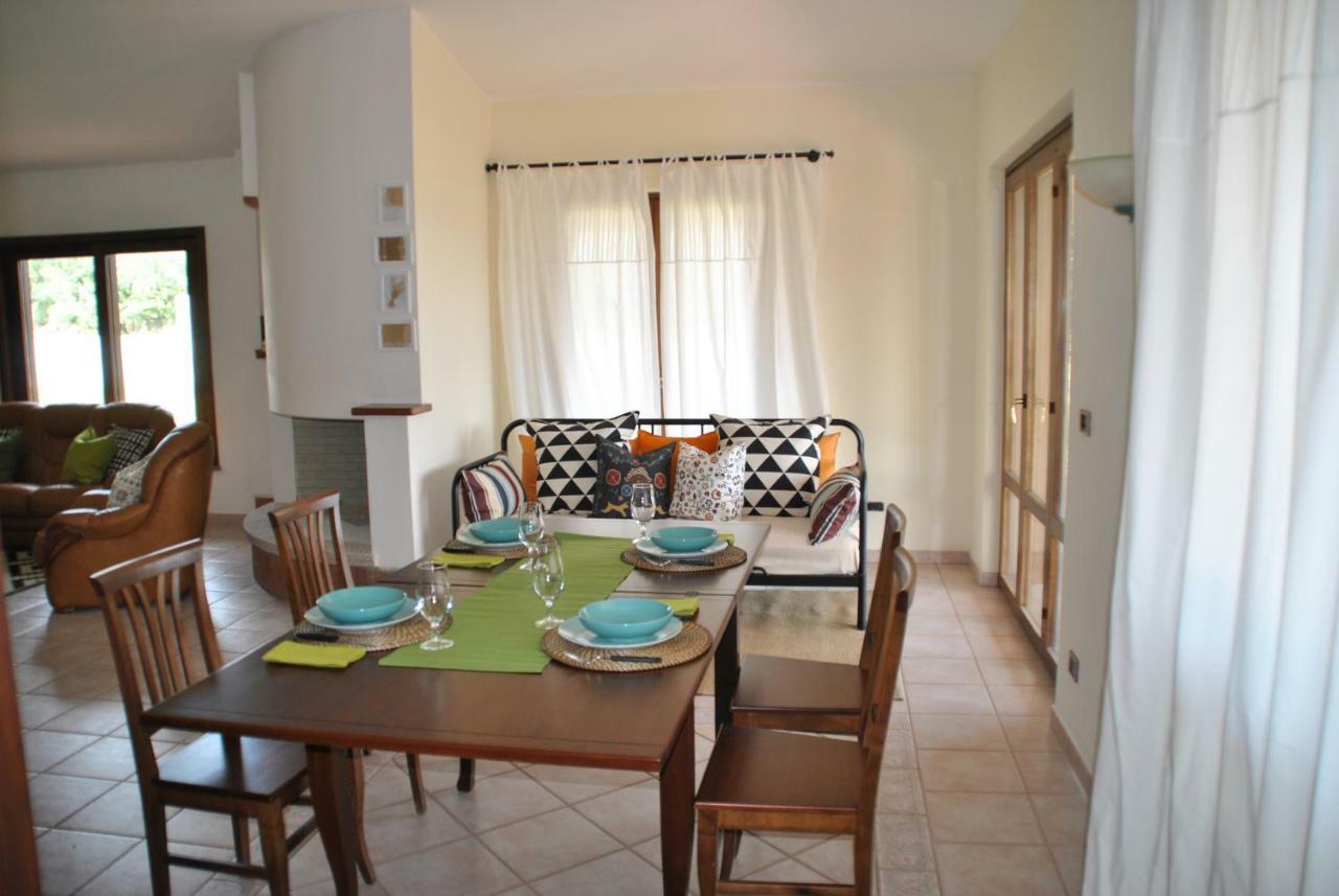 Casa Sa Serra Lotzorai Buitenkant foto