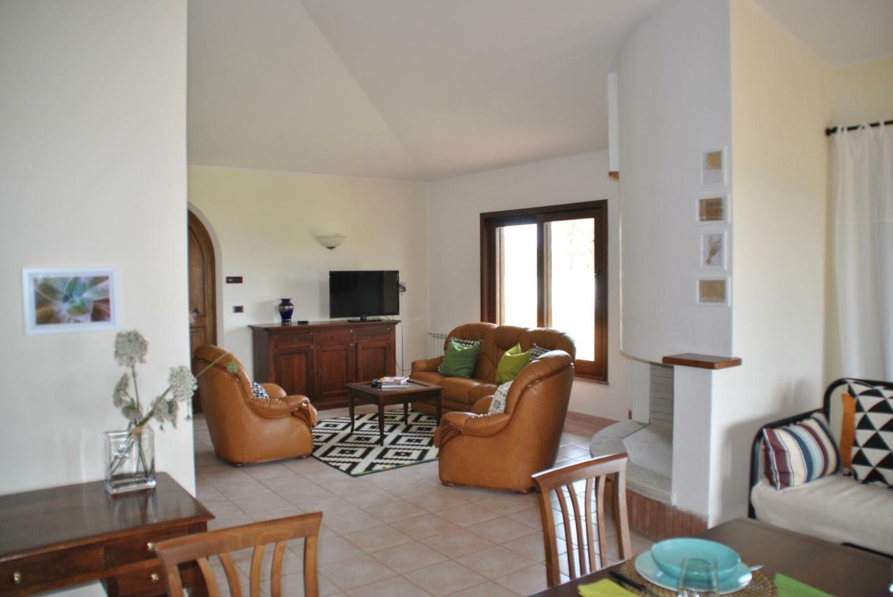 Casa Sa Serra Lotzorai Buitenkant foto