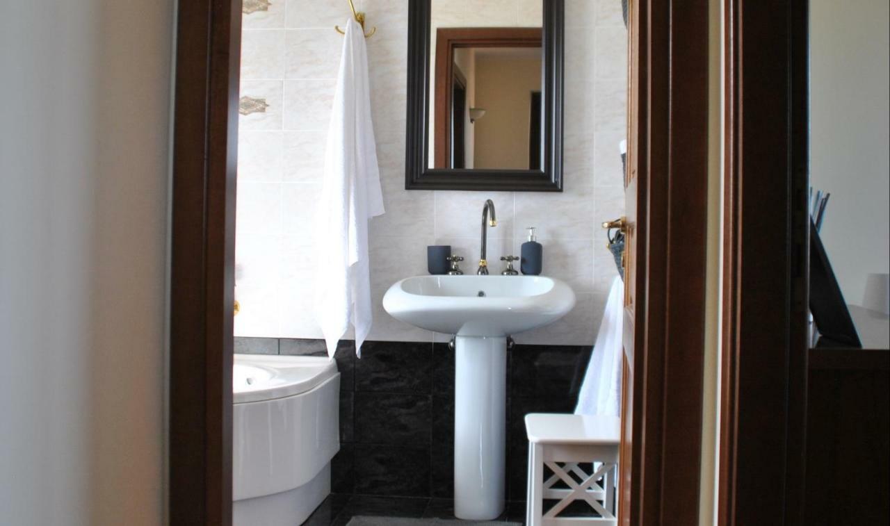 Casa Sa Serra Lotzorai Buitenkant foto