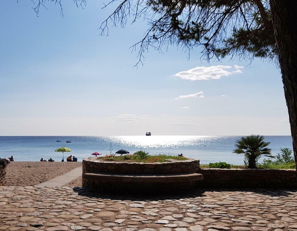 Casa Sa Serra Lotzorai Buitenkant foto